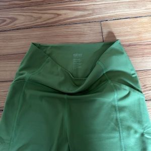 Girlfriend Collective — Compressive High Rise Pocket Bike Shorts